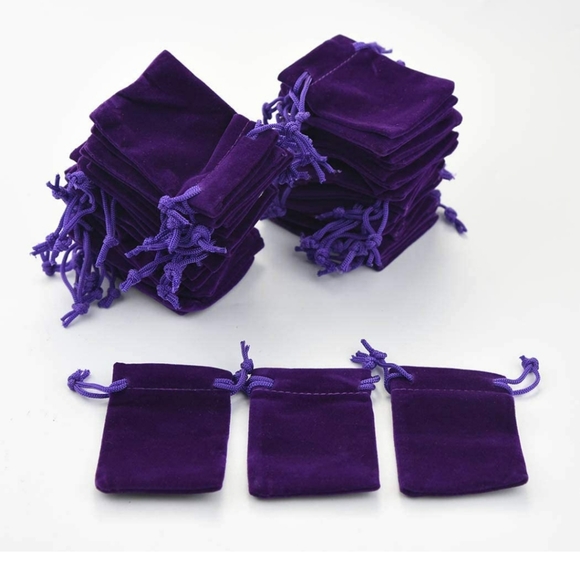 25 jewelry bags 2x3". Jewelry - Jewelry pouches 2x3 velvet cloth